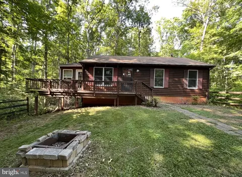 6013 Noranda Dr, Mineral, VA 23117