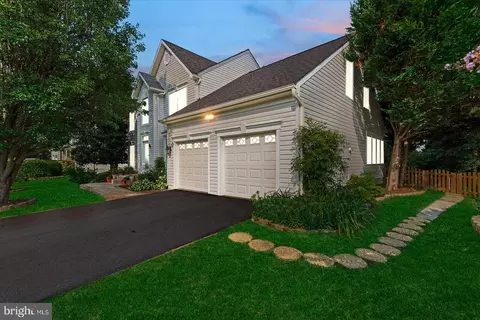 6228 Sweetbriar Dr, Fredericksburg, VA 22407