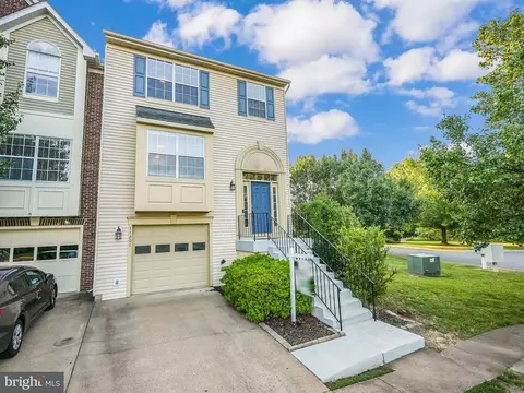 11201 Kings Crest Ct, Fredericksburg, VA 22407