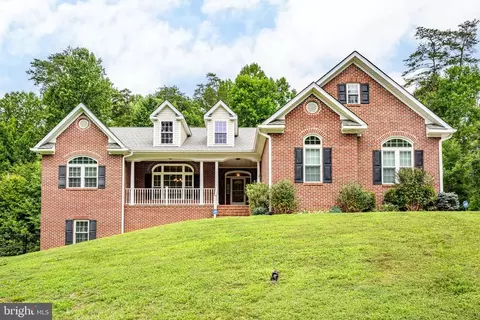 8031 Singing Wood Ln, Spotsylvania, VA 22553