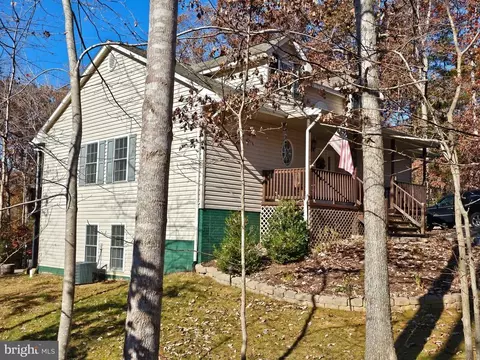 5209 Wyndemere Cir, Mineral, VA 23117