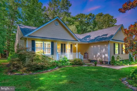 14904 Dovey Rd, Spotsylvania, VA 22551