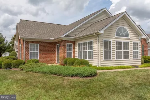 6377 Autumn Leaf Cir, Fredericksburg, VA 22407