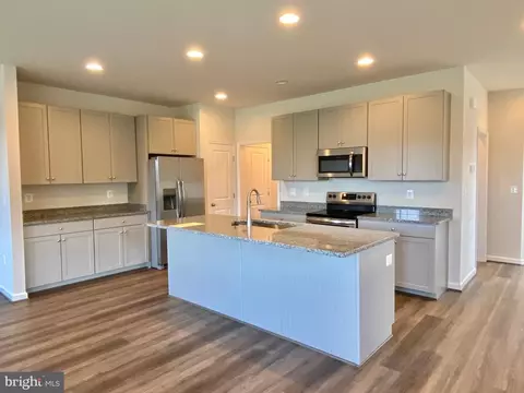 6503 Wild Orchid Ct, Fredericksburg, VA 22407