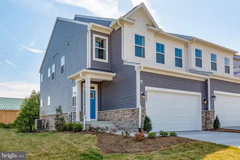 6501 Wild Orchid Ct, Fredericksburg, VA 22407