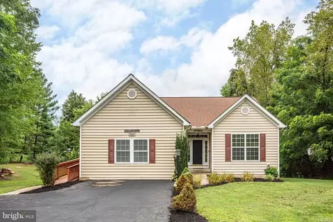 7041 Old Plank Rd, Fredericksburg, VA 22407