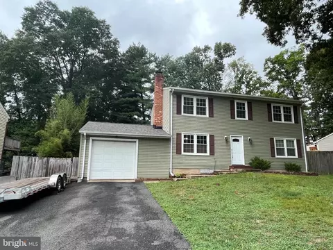 6046 Battlefield Green Dr, Fredericksburg, VA 22407
