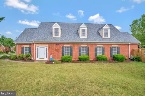 11016 Scottwood Ln, Fredericksburg, VA 22407