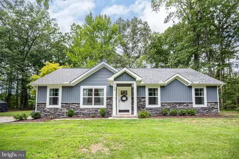 308 Bell Grove Ln, Spotsylvania, VA 22551