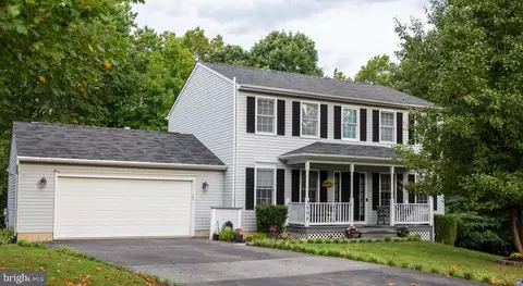 3806 Jansen Ct, Fredericksburg, VA 22408