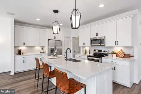 6518 Wild Orchid Ct, Fredericksburg, VA 22407