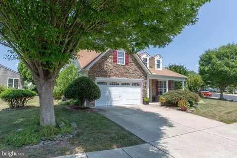 11718 Legacy Woods Dr, Fredericksburg, VA 22407