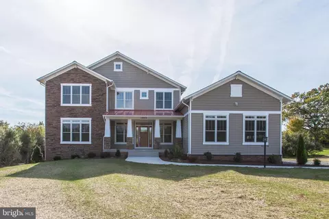 5910 Copper Mill Dr, Fredericksburg, VA 22407