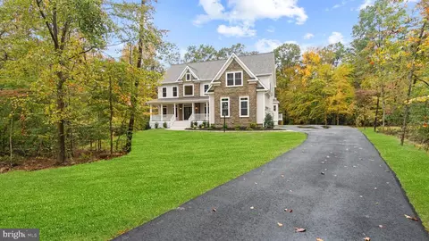 5906 Copper Mill Dr, Fredericksburg, VA 22407