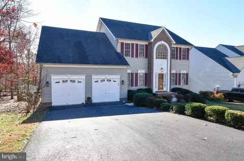 13225 Willow Point Dr, Fredericksburg, VA 22408