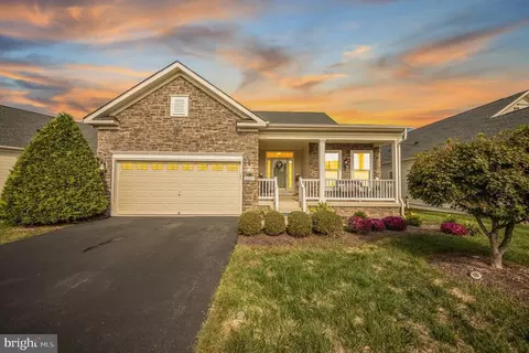 5807 S Mills Manor Ct S, Fredericksburg, VA 22407