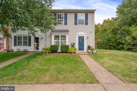 4001 Sherborne Ln, Fredericksburg, VA 22408
