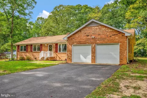 13110 Chapel Hills Dr, Fredericksburg, VA 22407