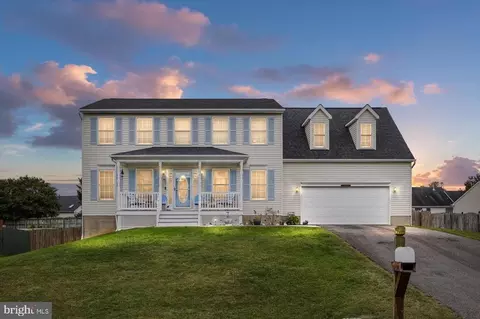 6008 Wickenden St, Fredericksburg, VA 22407