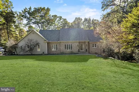 8202 Bayonet Point Ct, Fredericksburg, VA 22407