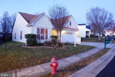 11815 Legacy Woods Dr, Fredericksburg, VA 22407