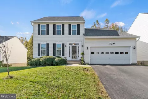 6936 Versaille Dr, Fredericksburg, VA 22407
