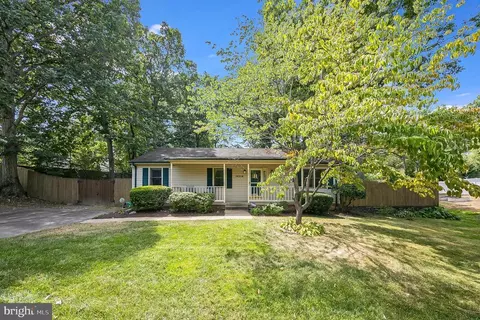 10714 S Jamie Pl S, Fredericksburg, VA 22407