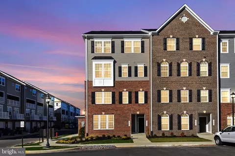 7915 Independence Dr, Spotsylvania, VA 22553