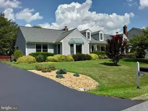 6103 Thayer St, Fredericksburg, VA 22407