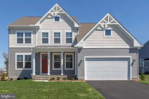 10105 N Streamview Ct, Fredericksburg, VA 22408