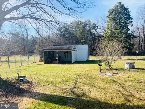 4106 Lewiston Rd, Bumpass, VA 23024 photo 2