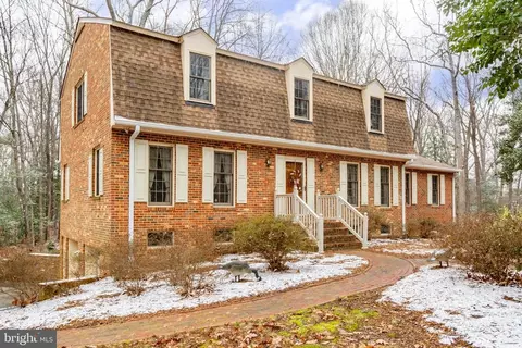 203 Ironwood Ln, Fredericksburg, VA 22408