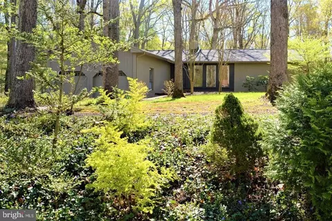 13121 Chapel Hills Dr, Fredericksburg, VA 22407