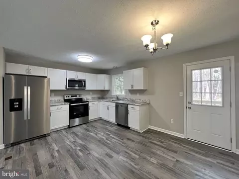 7010 Aspen Ln, Spotsylvania, VA 22551