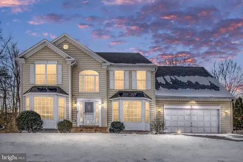 6010 Benevolent St, Fredericksburg, VA 22407