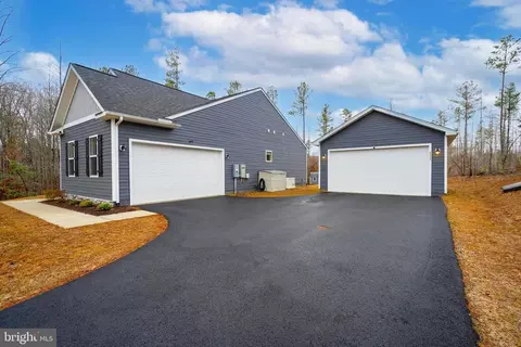 8935 Avon Dr, Partlow, VA 22534 photo 4