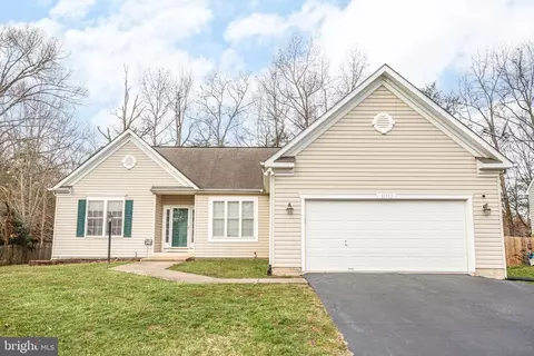 11712 Geranium St, Fredericksburg, VA 22407