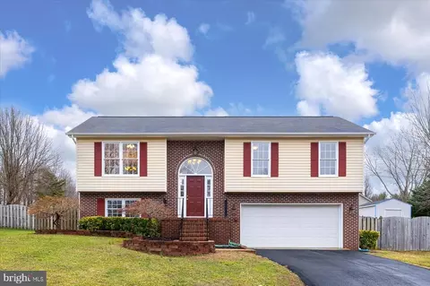 11617 Brian Dr, Fredericksburg, VA 22407