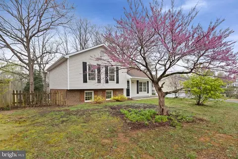 11826 Taft Dr, Fredericksburg, VA 22407