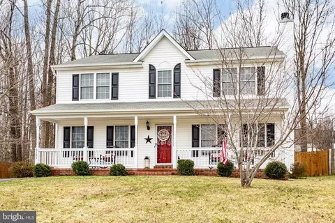 6121 Sunny Meadows Dr, Fredericksburg, VA 22407
