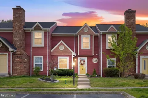 2214 Minnear St, Fredericksburg, VA 22407
