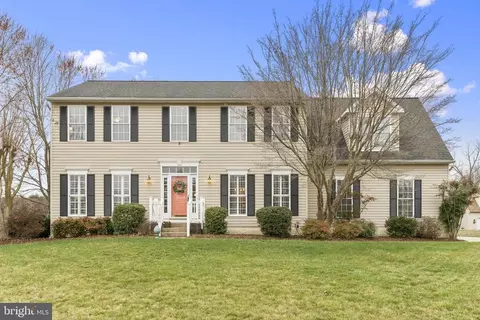 11800 Duchess Dr, Fredericksburg, VA 22408