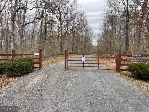 7306 Old Dickersons Rd, Orange, VA 22960 photo 11