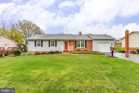 11513 Silverleaf Ln, Fredericksburg, VA 22407