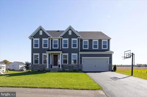 10131 Premier St, Fredericksburg, VA 22408