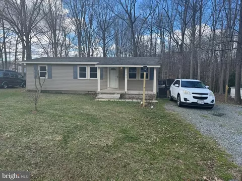 10604 Elk Dr, Fredericksburg, VA 22407