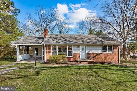12401 Greengate Rd, Fredericksburg, VA 22407