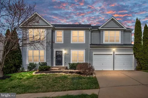 9526 Laurel Oak Dr, Fredericksburg, VA 22407