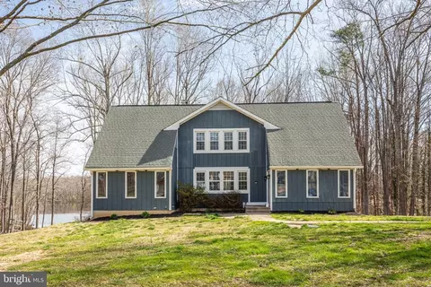 10508 Ni River Dr, Spotsylvania, VA 22553