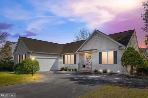 11507 Kingswood Blvd, Fredericksburg, VA 22408